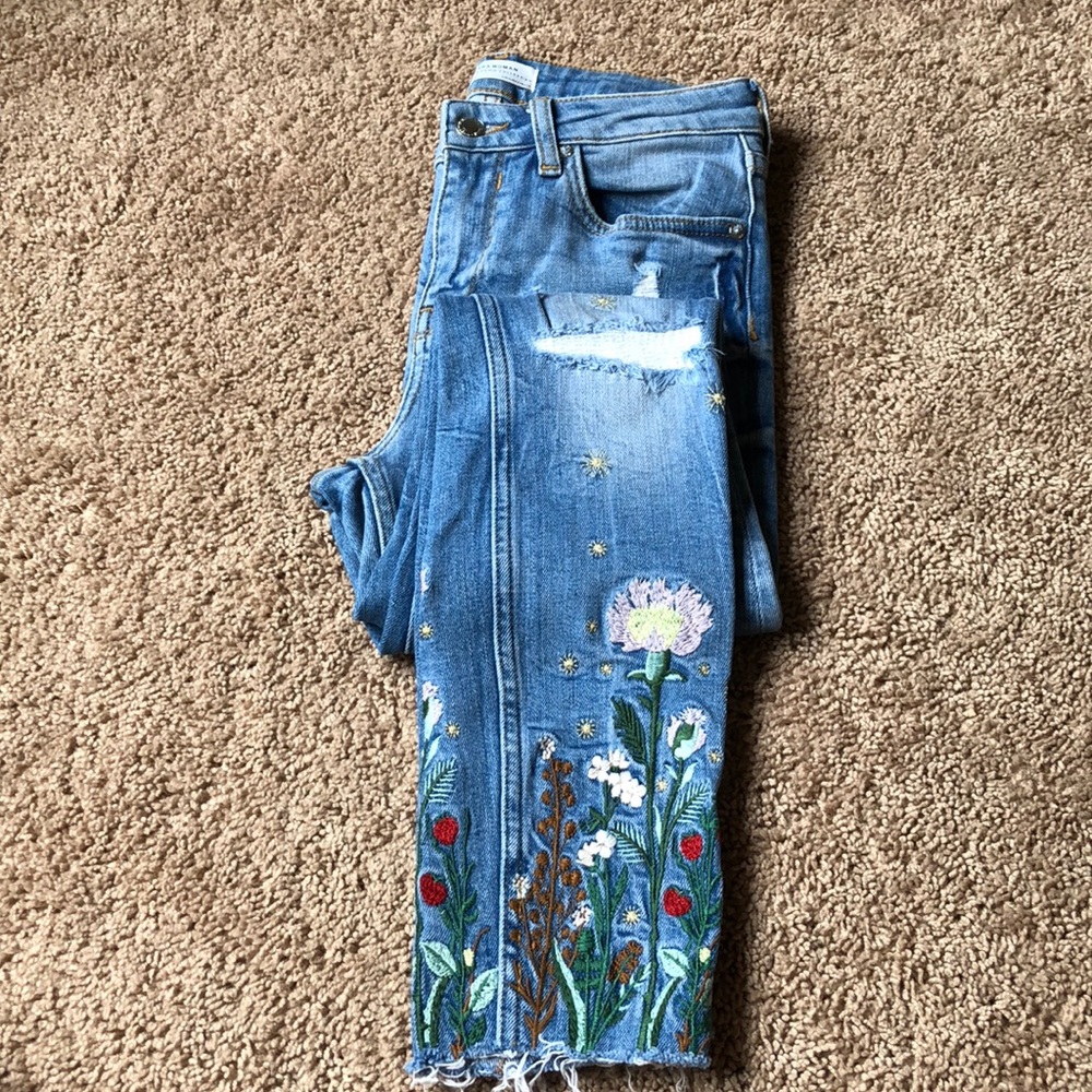 Zara mid rise embroidered jeans